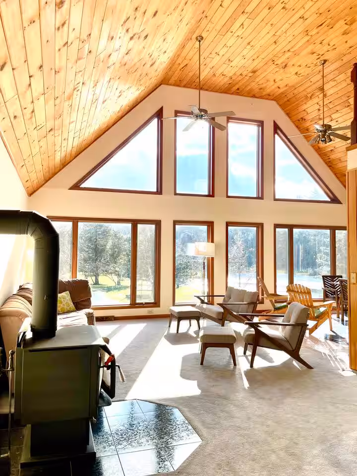 Lodge gazebo overlooking the lake — ideal for morning yoga practice